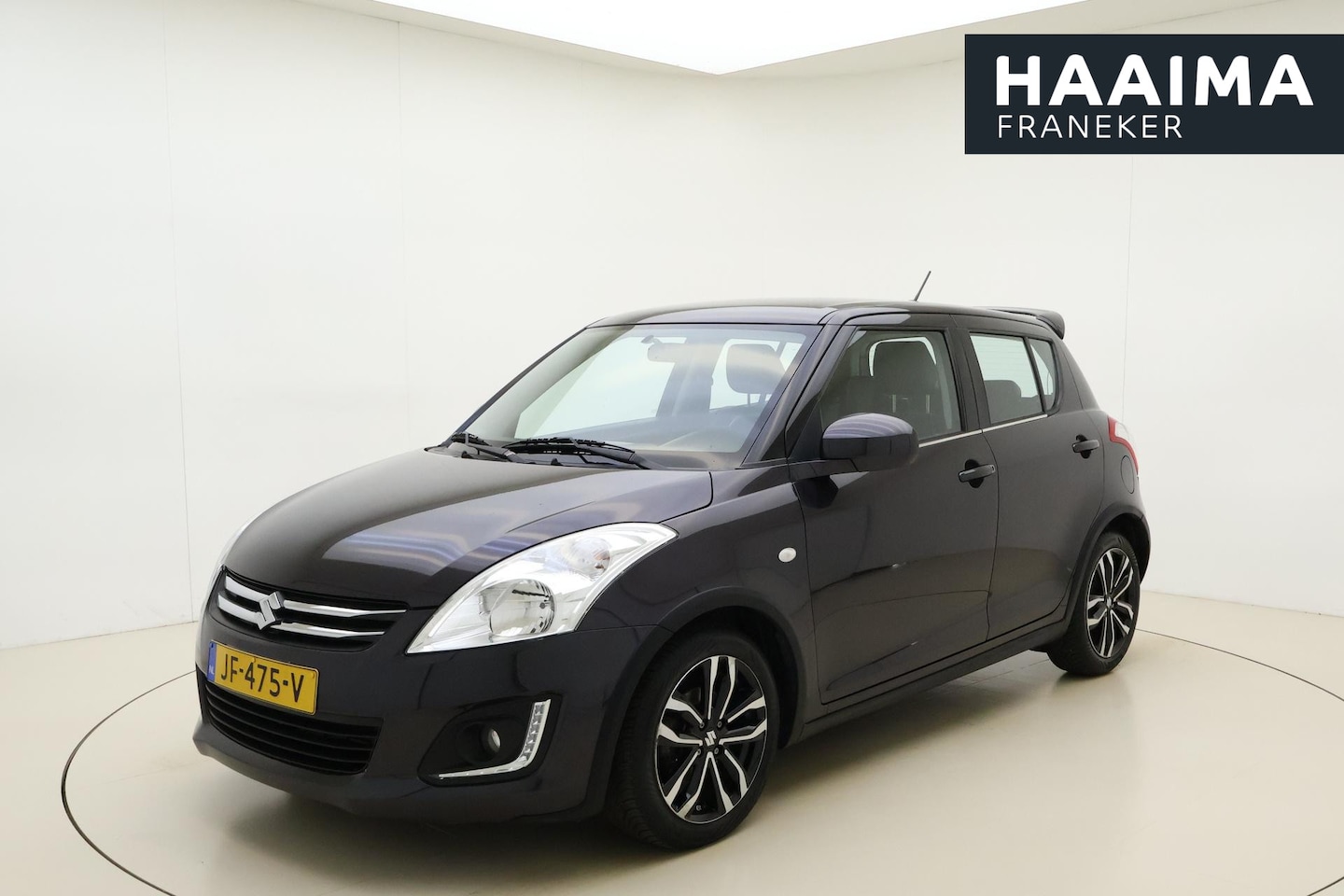 Suzuki Swift - 1.2 Style EASSS 90pk | 5 Deurs | Airco | Cruise Control | Lichtmetalen Velgen | Dakspoiler - AutoWereld.nl