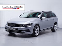 Volkswagen Passat Variant - 2.0 TDI Conceptline Clima Navi Stoelverwarming Apple Carpay/Android Auto PDC v+a
