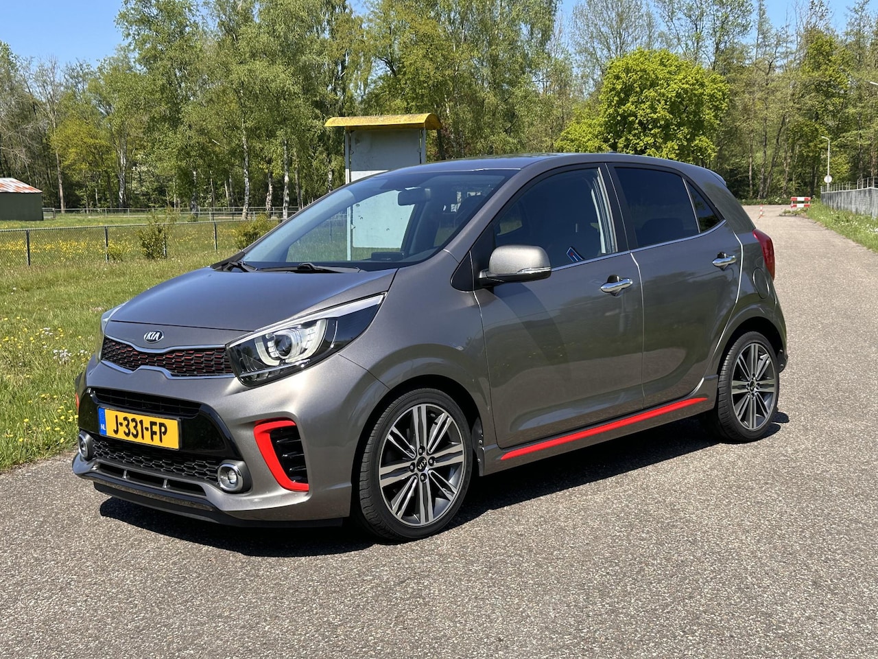 Kia Picanto - 1.2 CVVT First Edition GT-Line | Automaat | Navi | Leren Bekleding - AutoWereld.nl