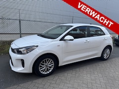 Kia Rio - 1.2 ComfortPlusLine Navi Carplay Camera DAB Clima 16" Pdc