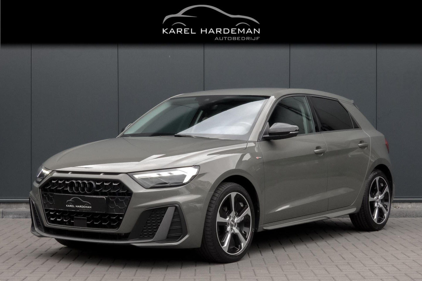 Audi A1 Sportback - 25 TFSI S edition | S-LINE | LED KOPLAMPEN | STOELVERWARMING | LED ACHTERLICHTEN | AFGEVLA - AutoWereld.nl