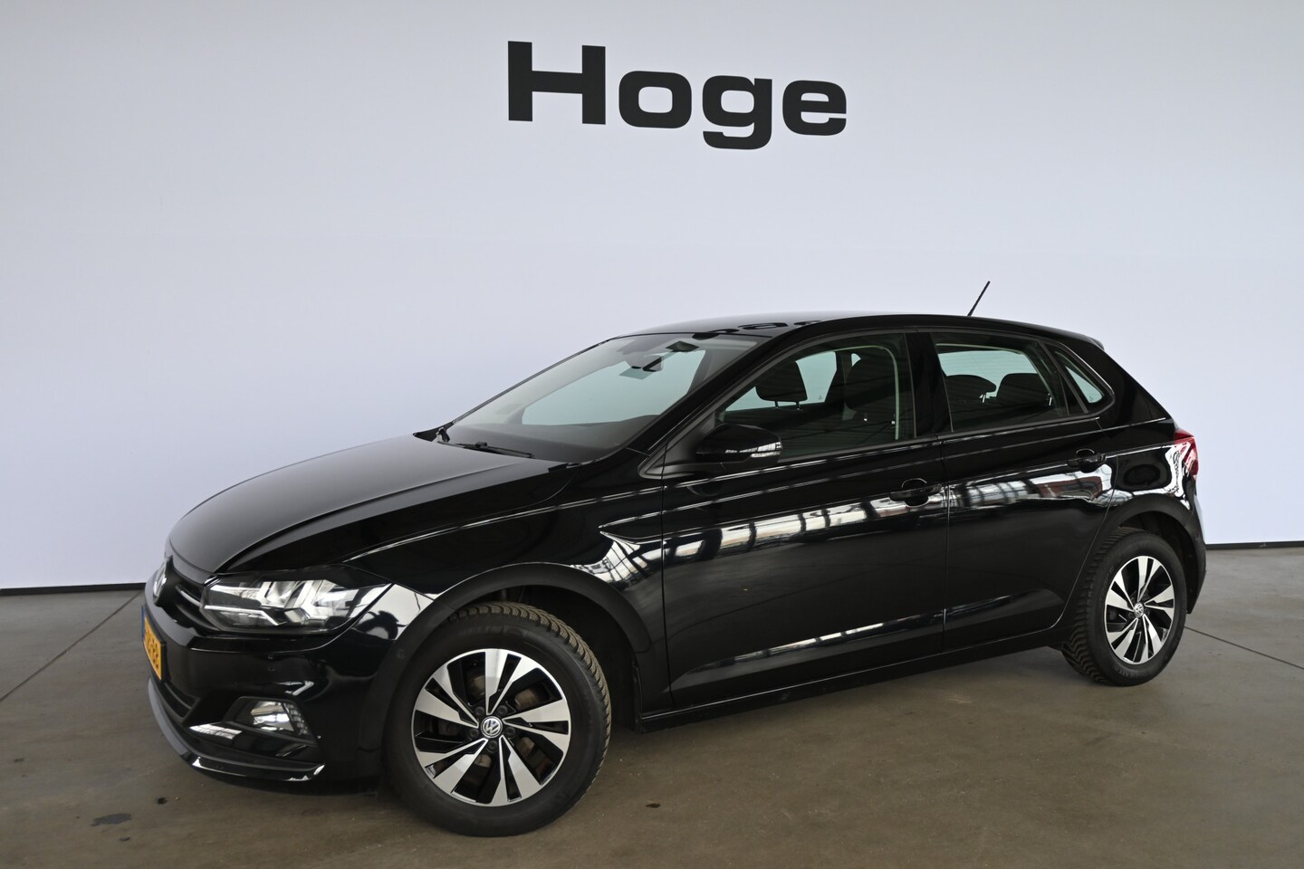 Volkswagen Polo - 1.0 TSI Comfortline Business Clima Navigatie Carplay Rijklaarprijs Inruil Mogelijk! - AutoWereld.nl
