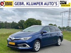 Toyota Auris Touring Sports - 1.8 Hybrid Lease Pro Leer, Pano, LED, Cruise, Haak, Navi, ECC