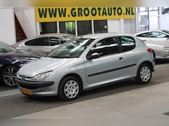 Peugeot 206 - 1.4 XR NAP, Stuurbekrachtiging