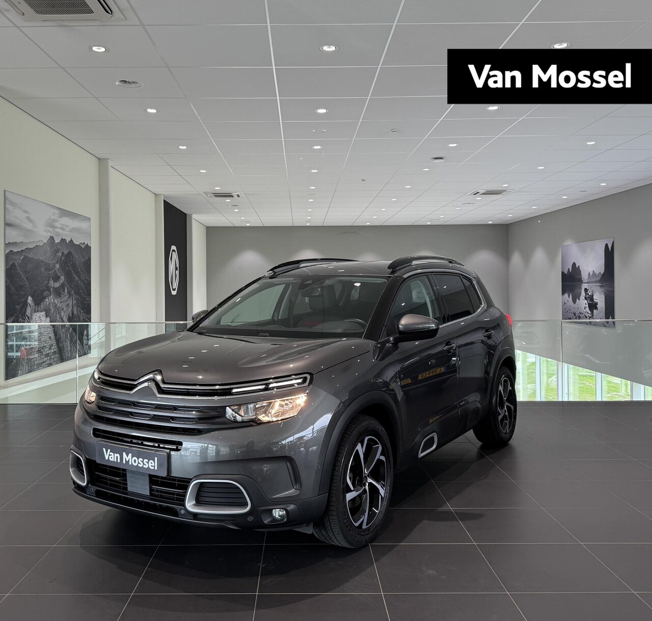Citroën C5 Aircross - 1.2 PureTech Feel | Camera | Climate control | Navigatie - AutoWereld.nl