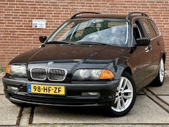 BMW 3-serie Touring - 320i Executive |Airco |Nieuwe APK |CruiseC