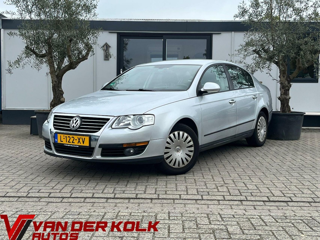 Volkswagen Passat - 2.0 FSI Comfortline Cruise Navi Climate Stoelverwarming - AutoWereld.nl