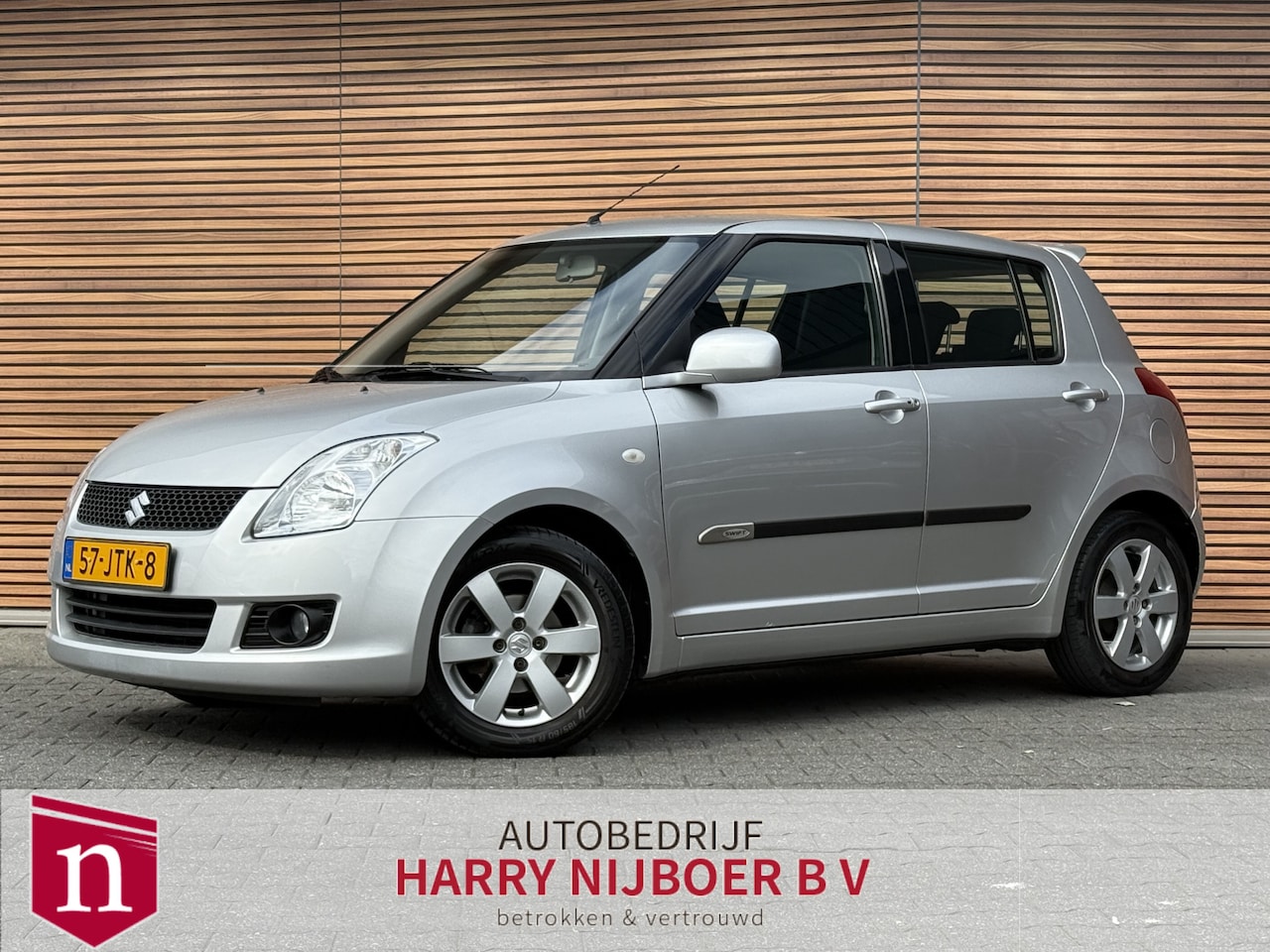 Suzuki Swift - 1.3 Bandit Sportstoelen / Spoiler / Clima / Cruise - AutoWereld.nl