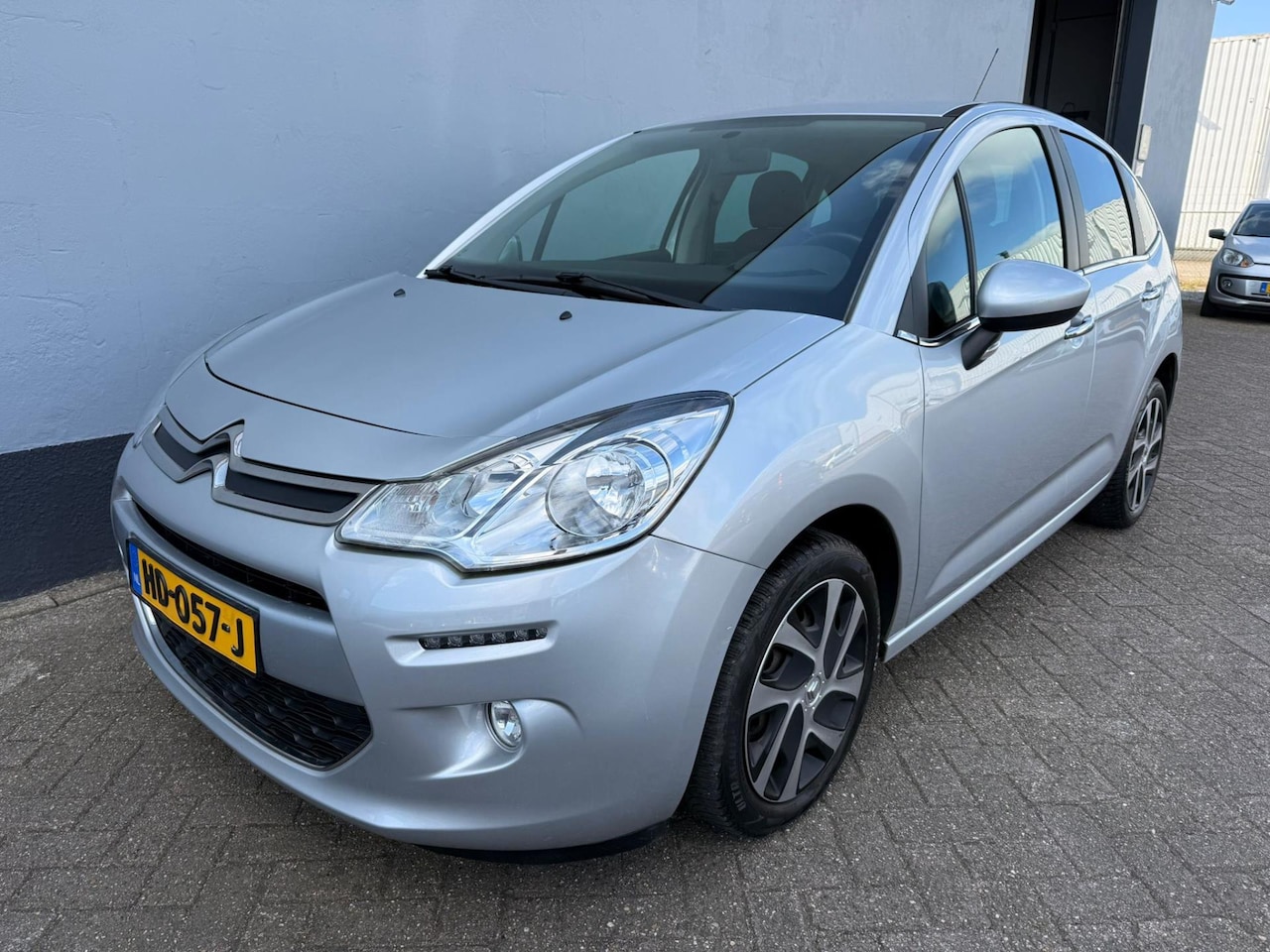 Citroën C3 - 1.2 Collection Automaat - Navigatie - AutoWereld.nl