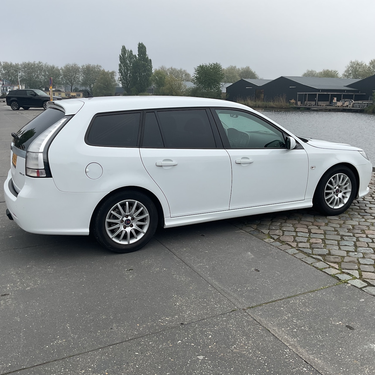 Saab 9-3 Sport Estate - 2.0t BioPower Vector 2.0 turbo. - AutoWereld.nl