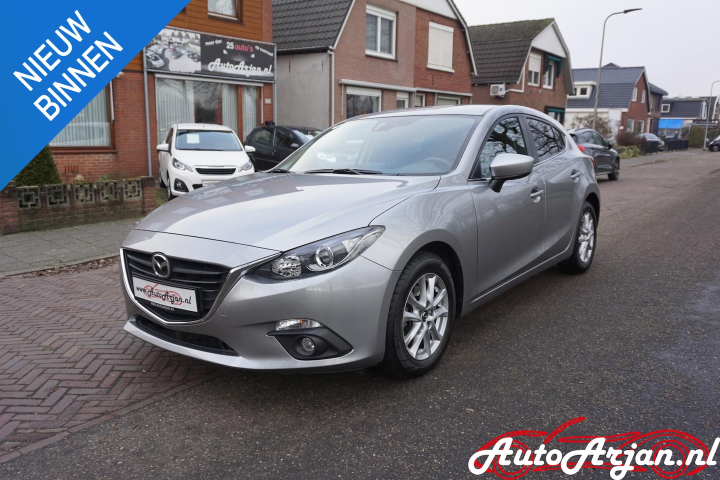 Mazda 3 - 2.0 GT-M Navigatie, Cruise, Garantie!! - AutoWereld.nl
