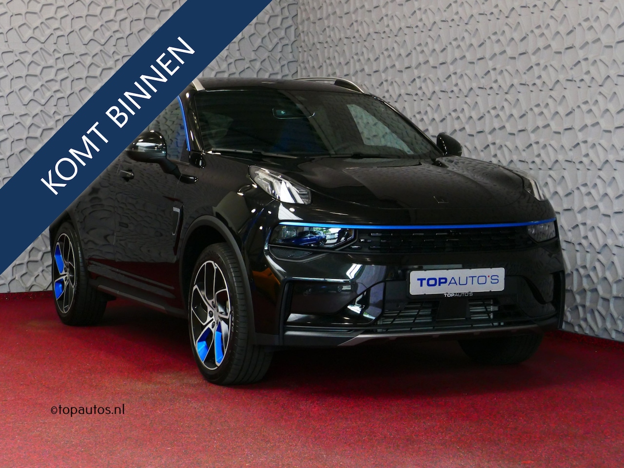 Lynk & Co 01 - NIEUWE AUTO / MODEL 2024 STUUR/STOEL VERW. 1.5 261 PK ZWARTE HEMEL 360CAM 4 JAAR GARANTIE - AutoWereld.nl