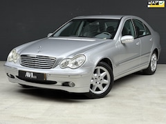Mercedes-Benz C-klasse - 180 K. Elegance 2e Eigenaar Lage KM NAP