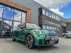 MINI John Cooper Works - 2.0 JCW F1 aut 231pk Blackline/Pano/Camera/Btw