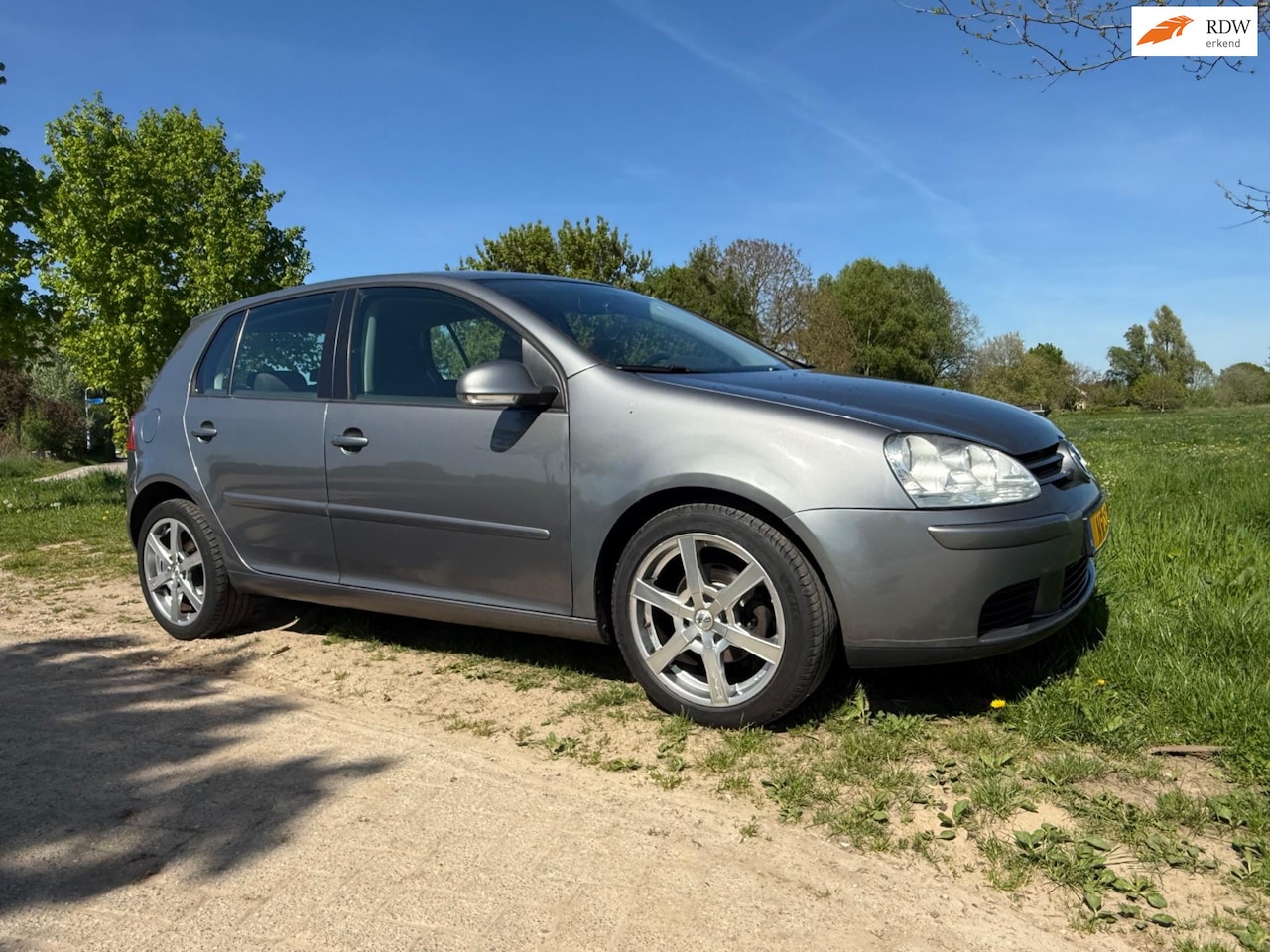Volkswagen Golf - 1.6 Trendline 1.6 Trendline - AutoWereld.nl