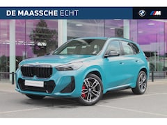 BMW X1 - sDrive18i M Sport Automaat / Trekhaak / Sportstoelen / Adaptieve LED / M Adaptief onderste
