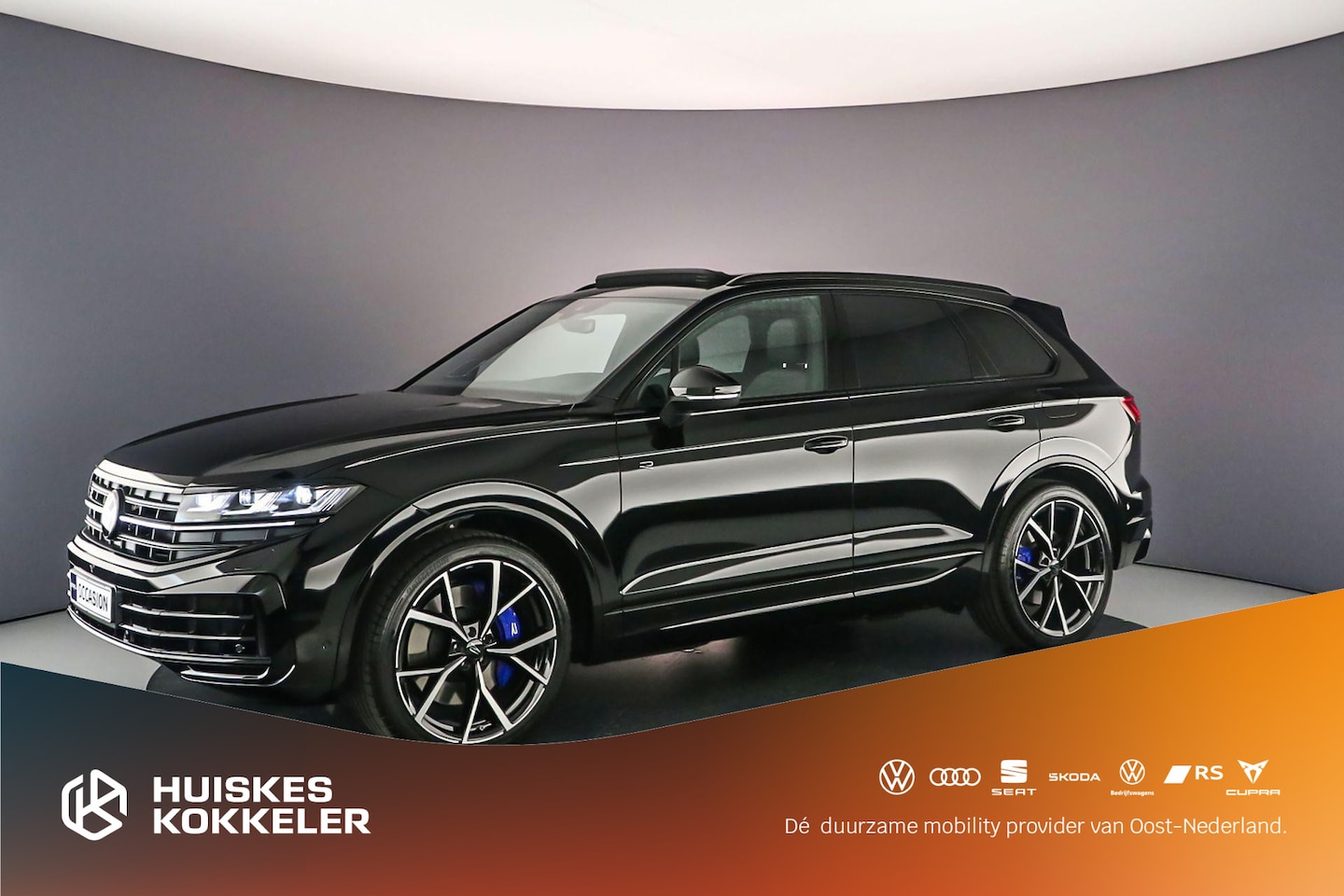 Volkswagen Touareg - R 3.0 TSI eHybrid 462pk Tiptronic Trekhaak, Head up display, Panoramadak, Luchtvering, Led - AutoWereld.nl