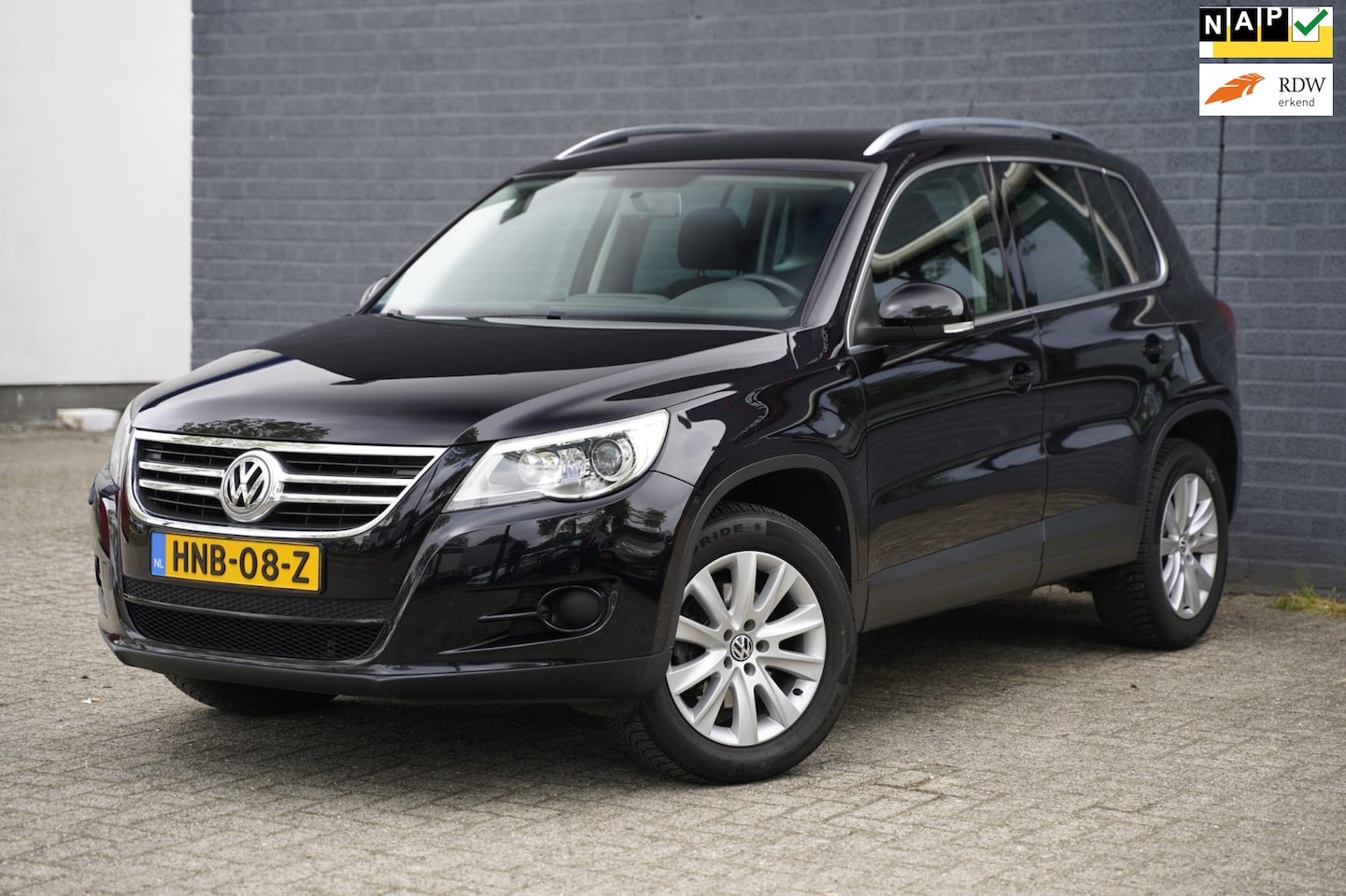 Volkswagen Tiguan - 2.0 TSI Comfort&Design 4Motion, Youngtimer, Camera, NAP - AutoWereld.nl