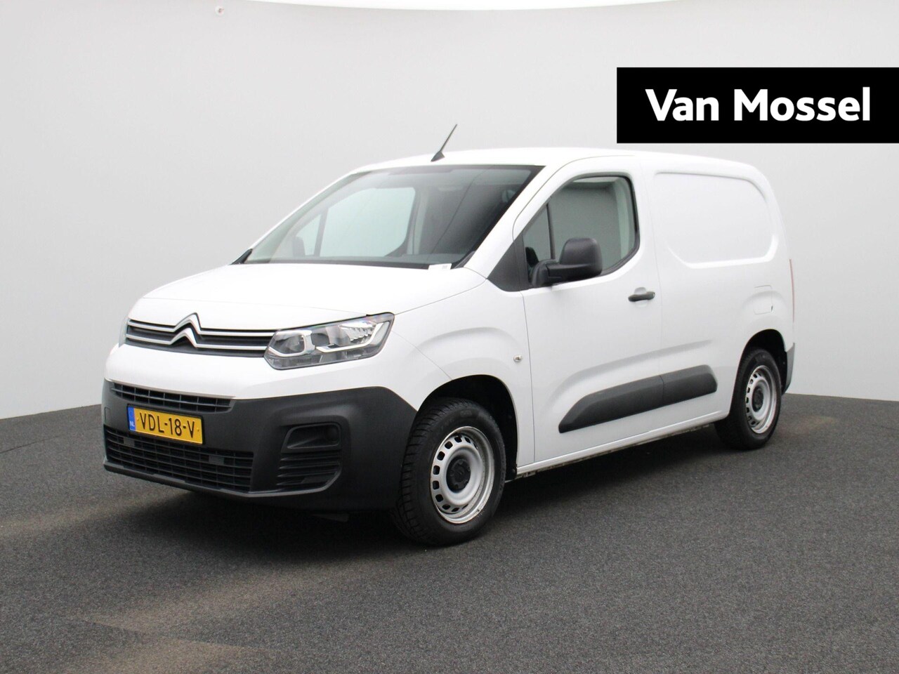 Citroën Berlingo - 1.5 BlueHDI Control | Airco | Trekhaak | Slechts 38000km! - AutoWereld.nl