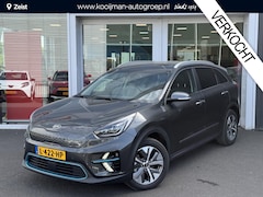 Kia e-Niro - ExecutiveLine 64 kWh 3 FASE | Trekhaak | Climate controle | Cruise controle Adaptieve | St