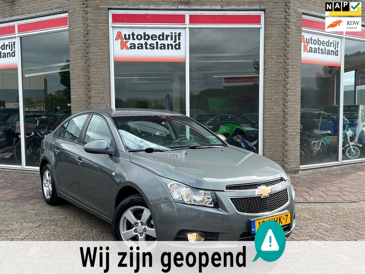 Chevrolet Cruze - 1.8 LS - Airco - Trekhaak - 2010 - AutoWereld.nl