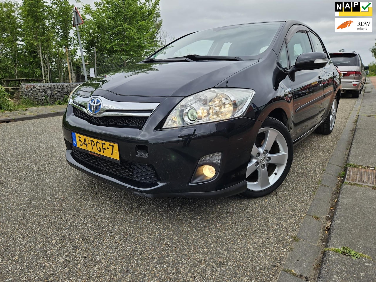 Toyota Auris - 1.8 Full Hybrid Executive GARANTIE - AutoWereld.nl