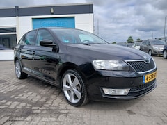 Skoda Rapid Spaceback - 1.2 TSI 1e Eigenaar/Dealer onderhouden/Stoelverwarming