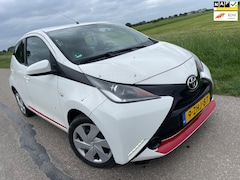 Toyota Aygo - 1.0 VVT-i x-play / 5 drs Full opt