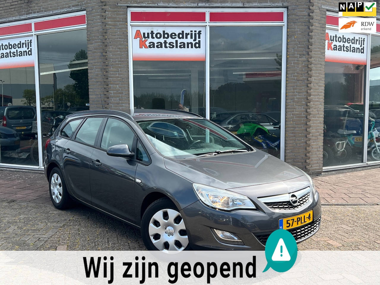 Opel Astra Sports Tourer - 1.3 CDTi S/S Edition - Airco - Cruise - 2011 - AutoWereld.nl