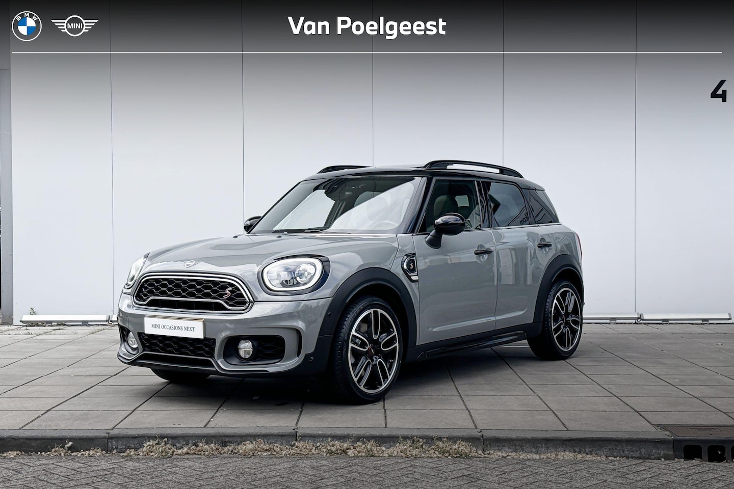 MINI Countryman - 2.0 Cooper S 19 Inch / Glazen Schuifdak / Automatische Achterklep / Comfort Acces / Achter - AutoWereld.nl