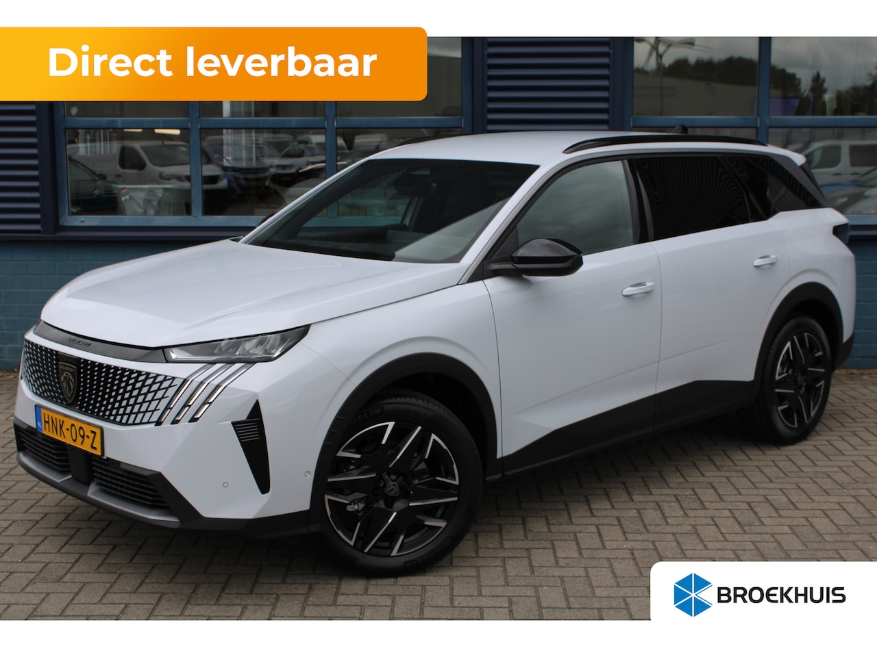 Peugeot 5008 - 1.2 Hybrid 136 Allure 360 Graden Camera | Drive Assist Pack | 7 Zitplekken - AutoWereld.nl