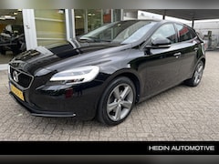 Volvo V40 - 2.0 T3 Nordic+ | SENSOREN | STOELVERWARMING | NAVIGATIE | 17INCH LICHTMETAAL | TREKHAAK |