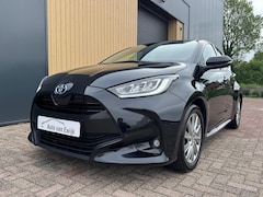 Toyota Yaris - 1.5 Hybrid 116pk CVT Executive | ACC | Trekhaak | Stuur/stoelverwarming | Carplay |