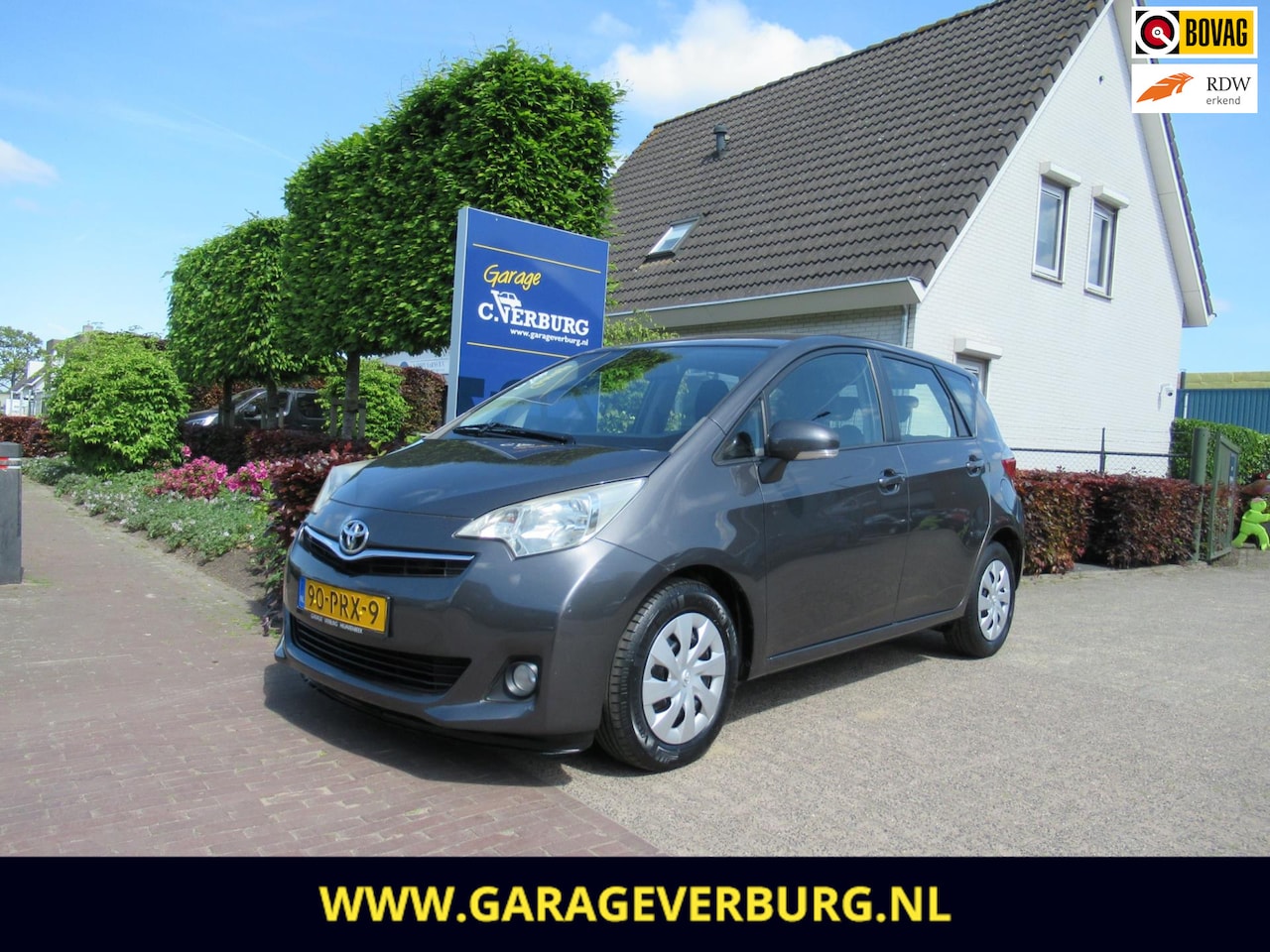 Toyota Verso S - 1.3 VVT-i Aspiration (Navigatie,Camera,Climatecontrol) - AutoWereld.nl