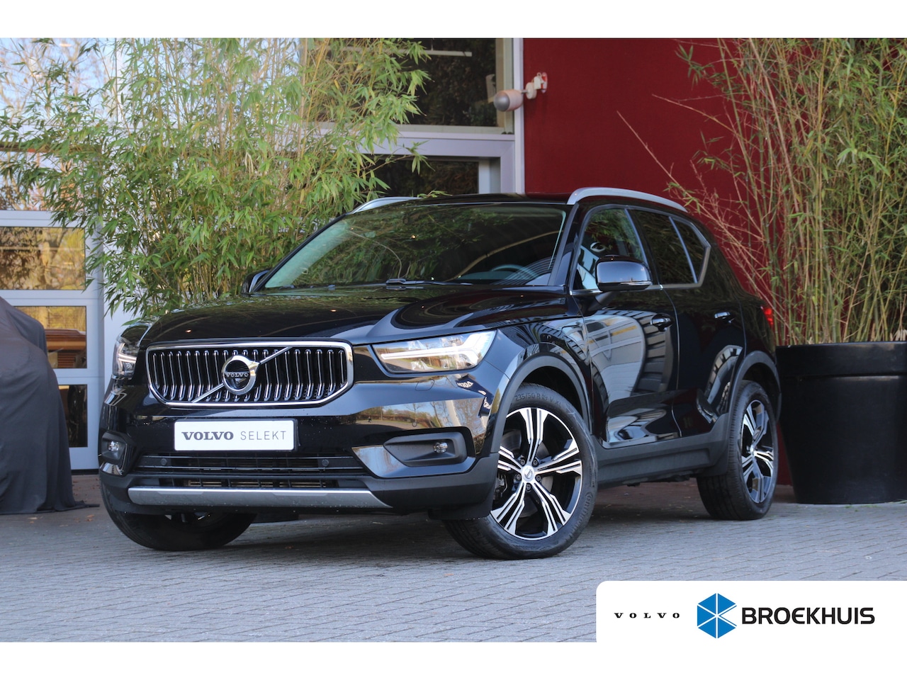 Volvo XC40 - 1.5 T4 Recharge Inscription | Harman/Kardon | Adaptive Cruise | BLIS | Stuur/stoelverwarmi - AutoWereld.nl