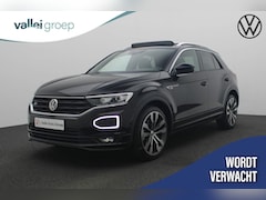 Volkswagen T-Roc - 1.5 TSI 150 pk DSG Sport Business R / R-Line | Panoramadak | Achteruitrijcamera | Navigati