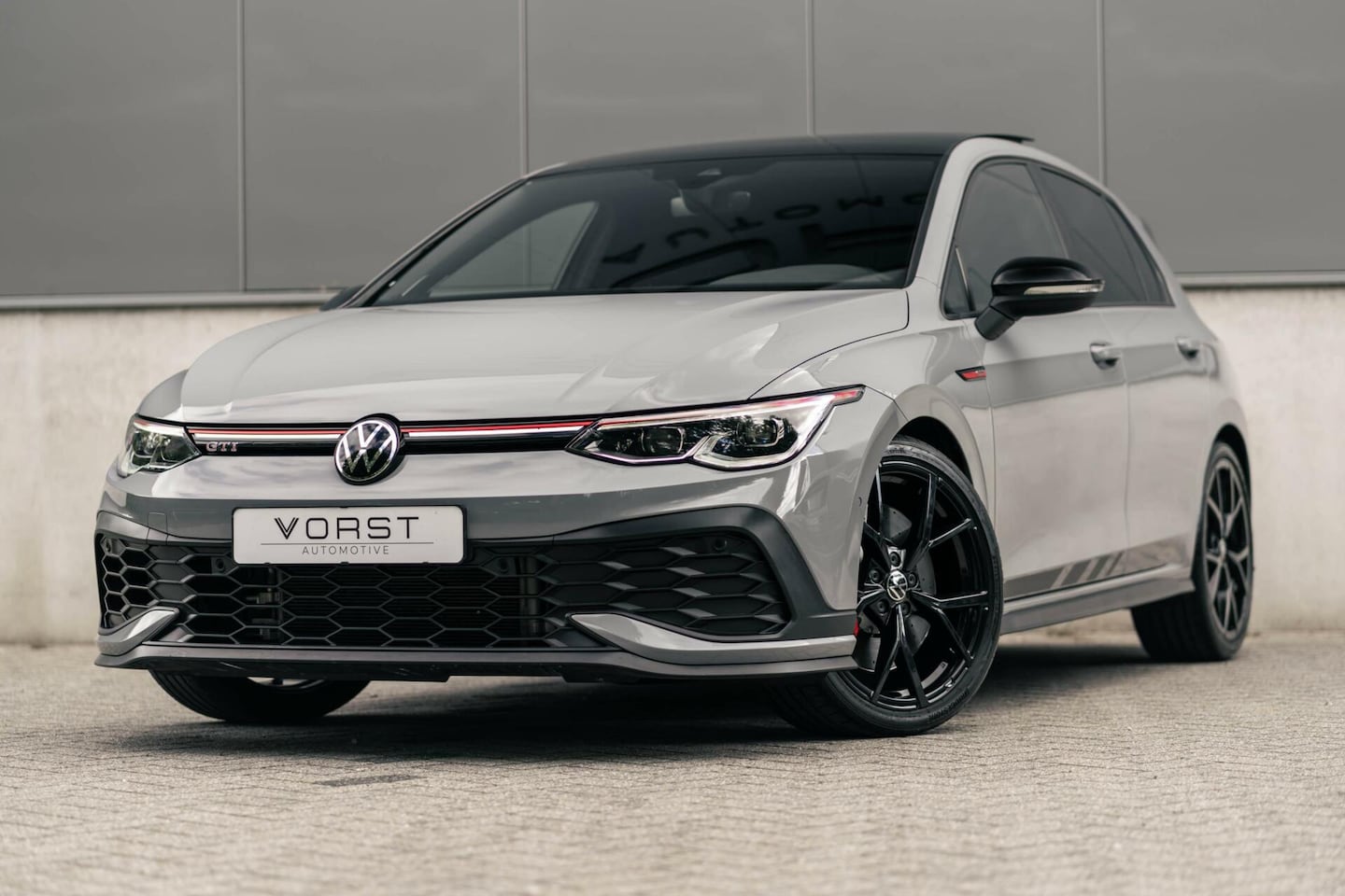 Volkswagen Golf - 2.0 TSI GTI Clubsport Pano HK DSG LED - AutoWereld.nl