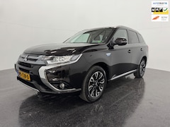 Mitsubishi Outlander - 2.0 PHEV Executive Edition Trekhaak 1e eig
