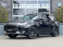 Mitsubishi Outlander - 2.0 PHEV INST XLINE NAVI - LEDER - CAMERA - SCHUIFDAK ORG. NL