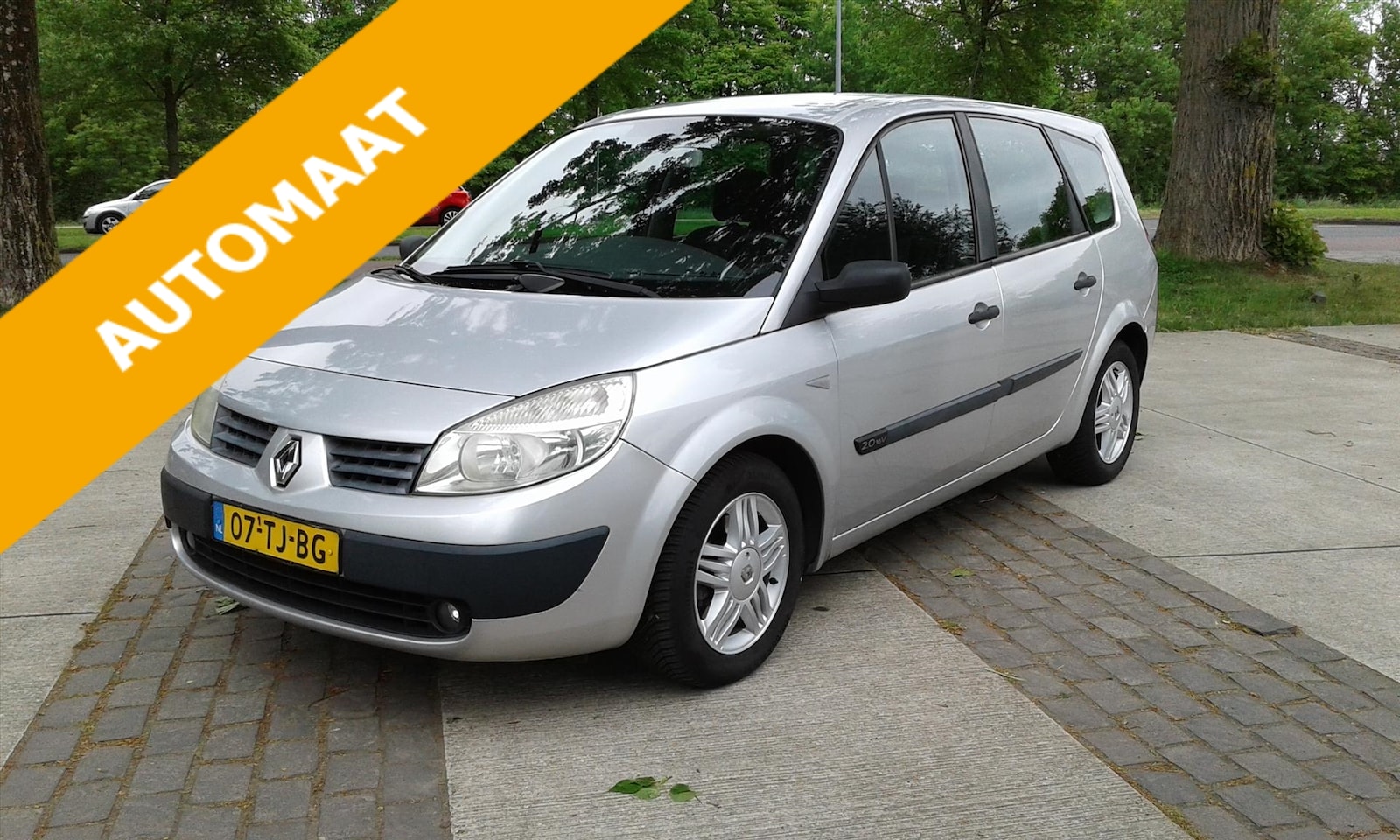 Renault Grand Scénic - 2.0 16V 99KW AUT 7P - AutoWereld.nl