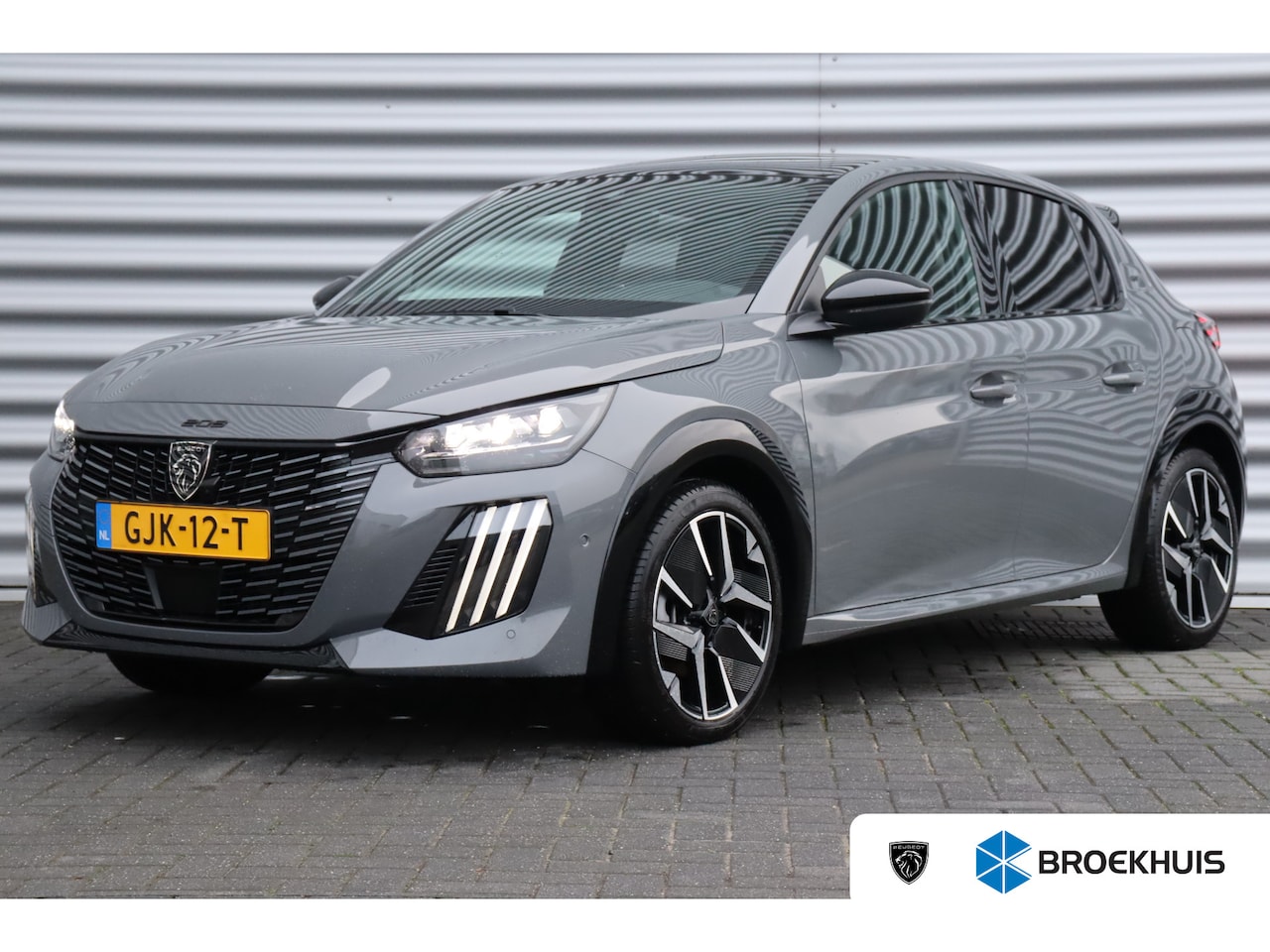 Peugeot 208 - HYBRID 100PK GT PACK AUTOMAAT / NAVI / LEDER / CLIMA / PDC / 17" LMV / CAMERA / KEYLESS / - AutoWereld.nl