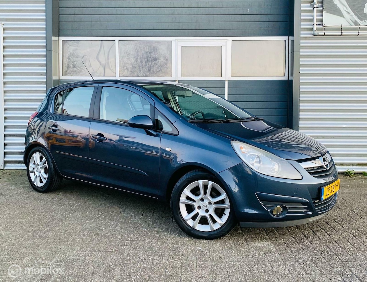 Opel Corsa - 1.2-16V Essentia 5 Drs|Nwe Ketting|16 Inch|Airco| - AutoWereld.nl
