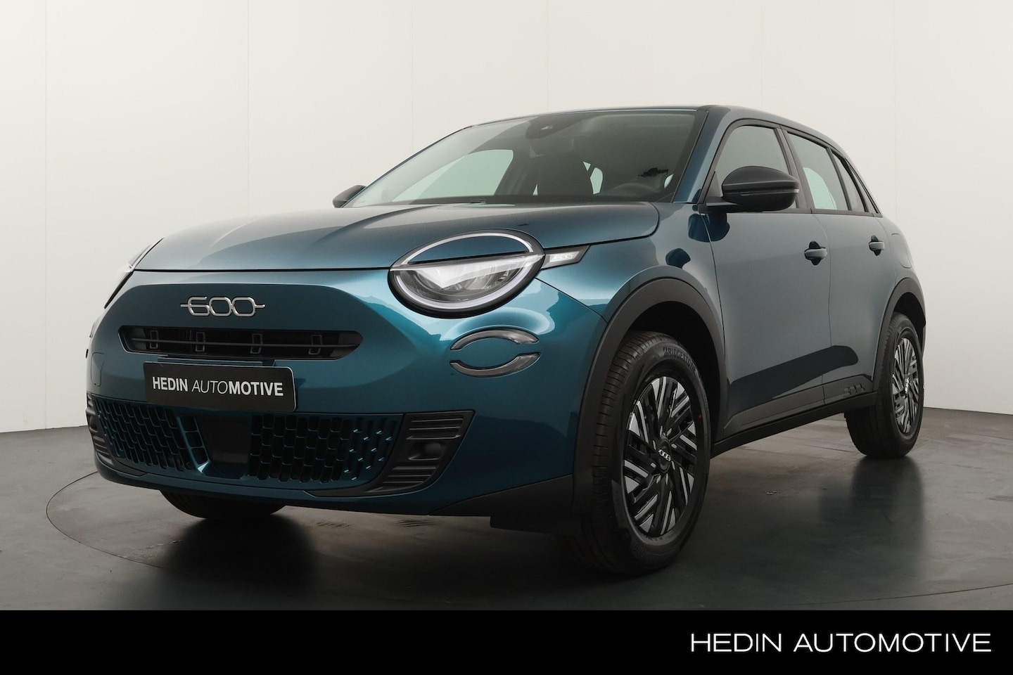 Fiat 600 - 1.2 Hybrid 100pk Urban | Apple Carplay/Android Auto | Stoel+stuurverwarming | Airco | Crui - AutoWereld.nl