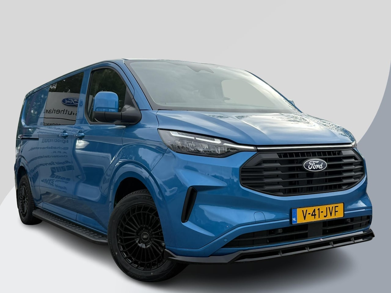 Ford Transit Custom - 300 2.0 TDCI L2H1 Limited DC 136pk | Dubbele Cabine | Digital Aqua Blue | Trekhaak | Dubbe - AutoWereld.nl
