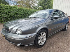 Jaguar X-type - 2.0 V6 Business Edition CLIMAT/CRUISE/TREKHAAK 156PK