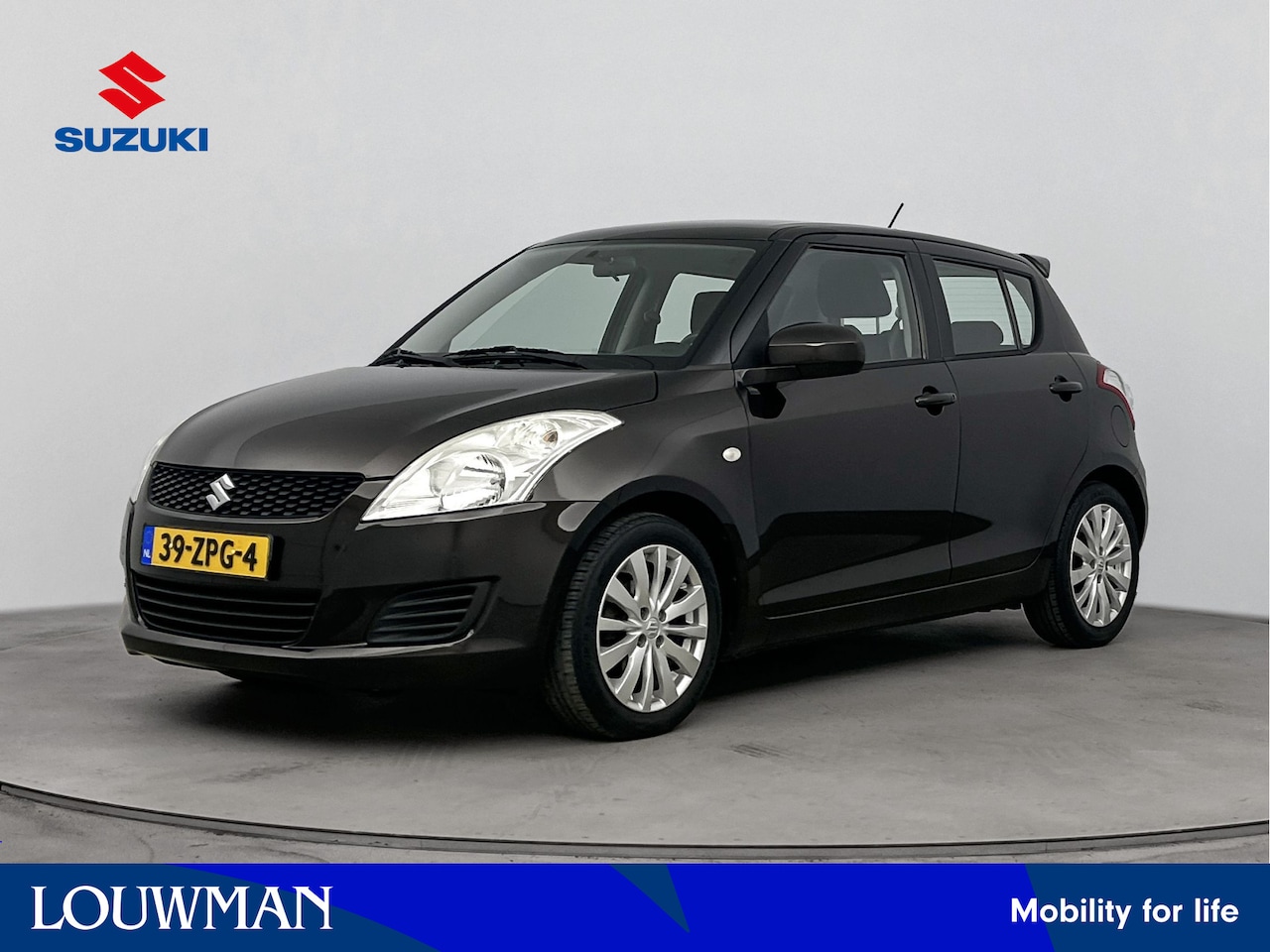 Suzuki Swift - 1.2 Bandit EASSS | Airco | Twee sleutels | Spoiler | Trekhaak | Lichtmetalen velgen | - AutoWereld.nl