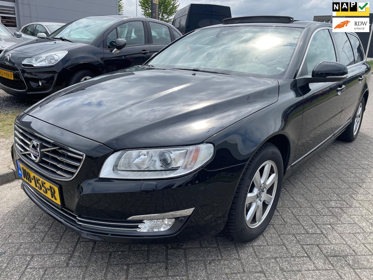 Volvo V70 - 2.0 D3 Polar+ Garantie dealer onderhouden - AutoWereld.nl