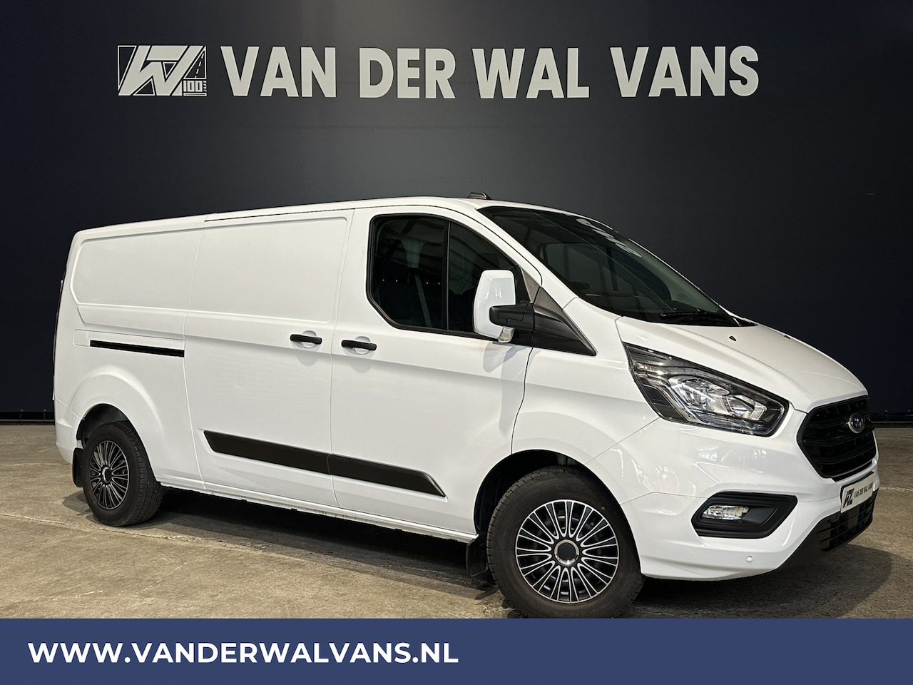 Ford Transit Custom - 2.0 TDCI 131pk L2H1 Euro6 Airco | Android Auto | Cruisecontrol | Parkeersensoren Verwarmde - AutoWereld.nl