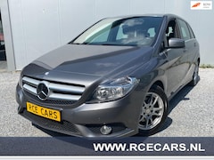 Mercedes-Benz B-klasse - 200 Prestige Automaat Cruisecontr PDC Stoelverw Clima 1e Eigenaar