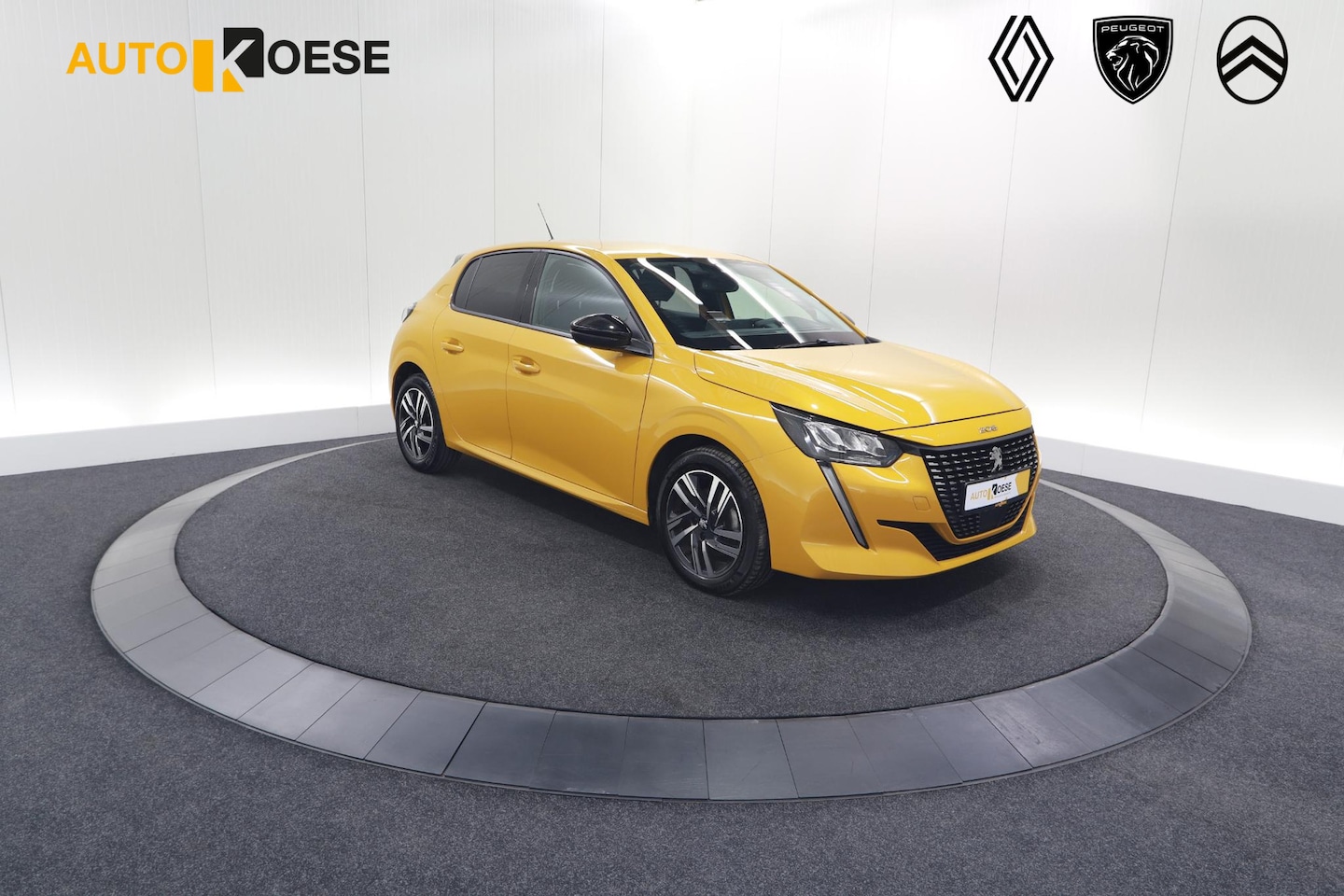 Peugeot 208 - PureTech 100 Allure Pack | Adaptieve Cruise Control | Camera | Stoelverwarming | Apple Car - AutoWereld.nl